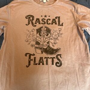 Rascal Flatts Graphic Tee in Tan